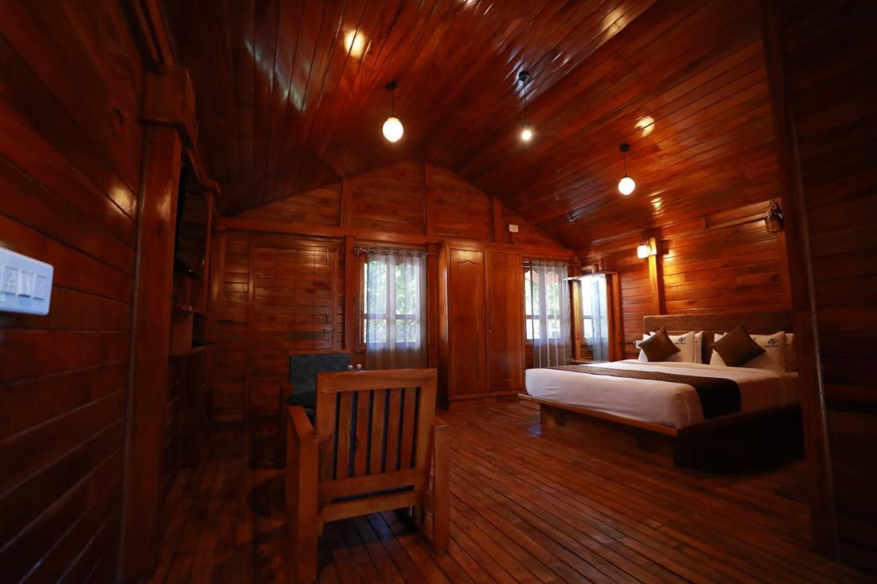 Wanders In Travel Company Hotel Madikeri Buitenkant foto